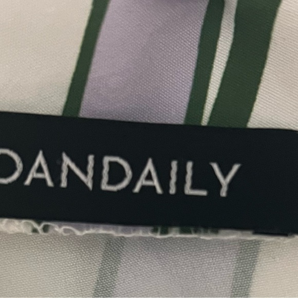 Koandaily Floral Print Sleeveless Dress - Black and White - Picture 3 of 4